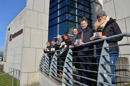 Gruppenfoto mit Werbematerial Kulturrucksack
